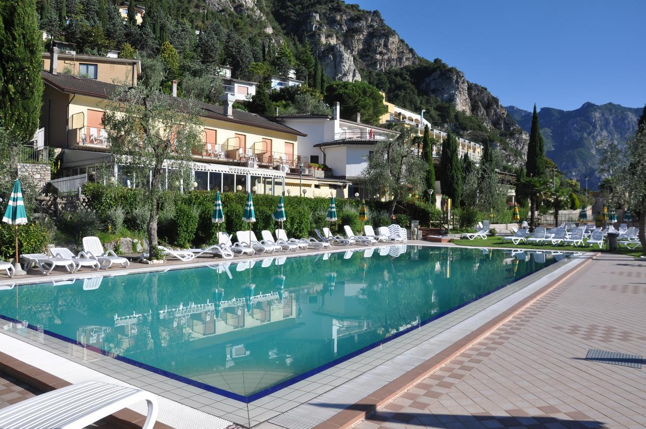 Village Bazzanega - Montagnoli Group Tremosine المظهر الخارجي الصورة